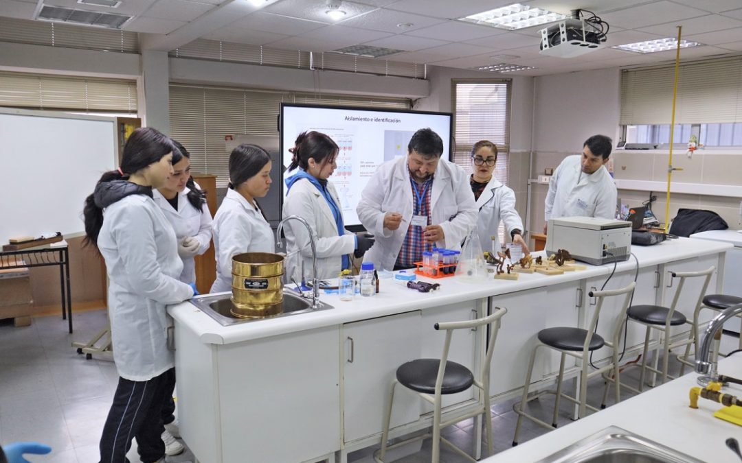 Con un 50% de incremento en la participación se llevó a cabo la versión 2025 de la Escuela de Invierno del Dpto. de Ciencias y Tecnología Vegetal