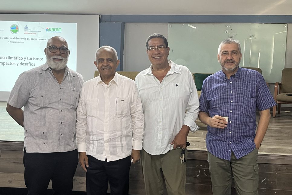 Académico UdeC fortalece cooperación científica en República Dominicana en el marco de convenio internacional
