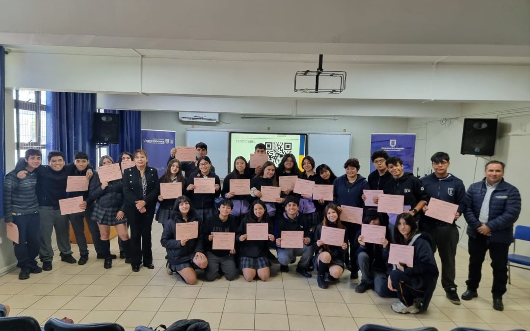 UdeC cierra con éxito iniciativa de educación financiera dirigida a estudiantes de la provincia del Biobío