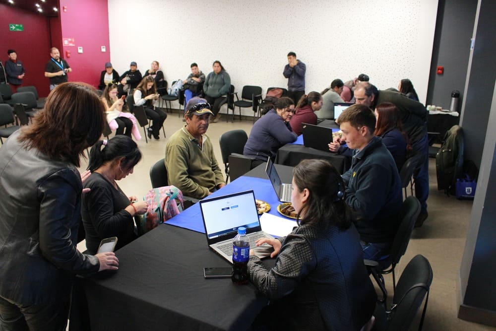 Un 20% más de atenciones tuvo el apoyo a la Operación Renta 2026 que realizó Auditoría del Campus Los Ángeles